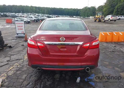 2016 Nissan Altima 2.5 S z USA, uszkodzony, nr VIN 1N4AL3AP0GC128178